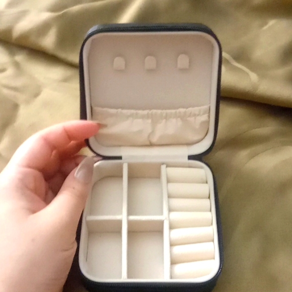 Handbags - Travel jewelry box